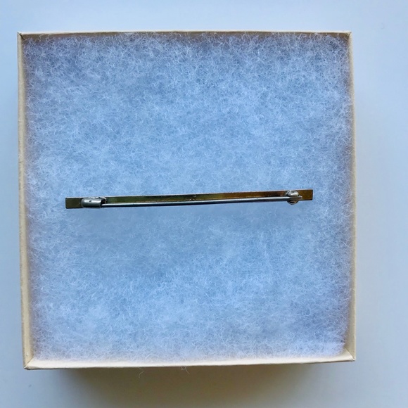 Vintage F&R Art Deco Faux Pearl Brooch - Picture 5 of 5